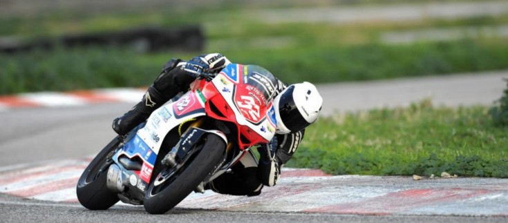 H Ducati Panigale 1199SSTK σε δράση, στην πίστα των Μεγάρων, με τον Πρωταθλητή Ελλάδας Supersport Γρηγόρη Παναγιωτόπουλο στα χειριστήρια!