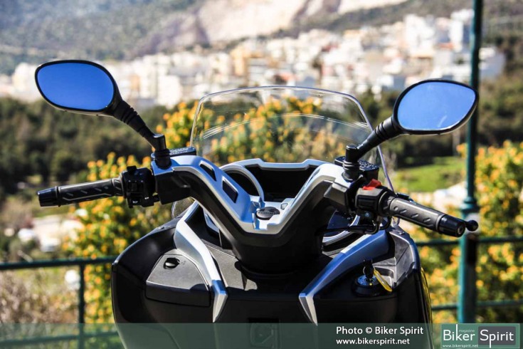 Kawasaki_J300_023