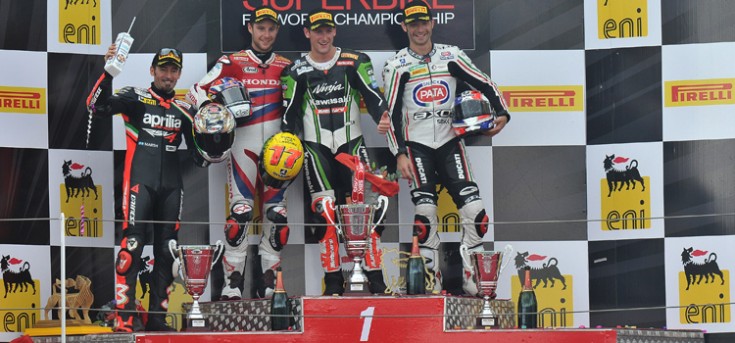 489_r14_race2_podium