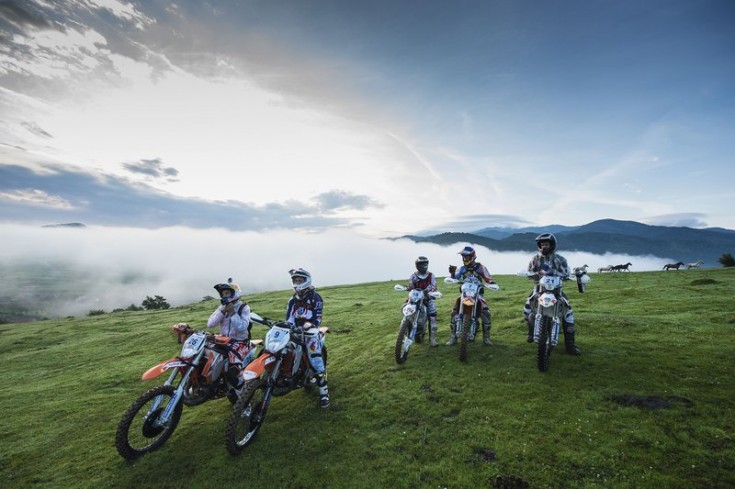 Άγρια άλογα και hard enduro© Mihai Stetcu/Red Bull Content Pool