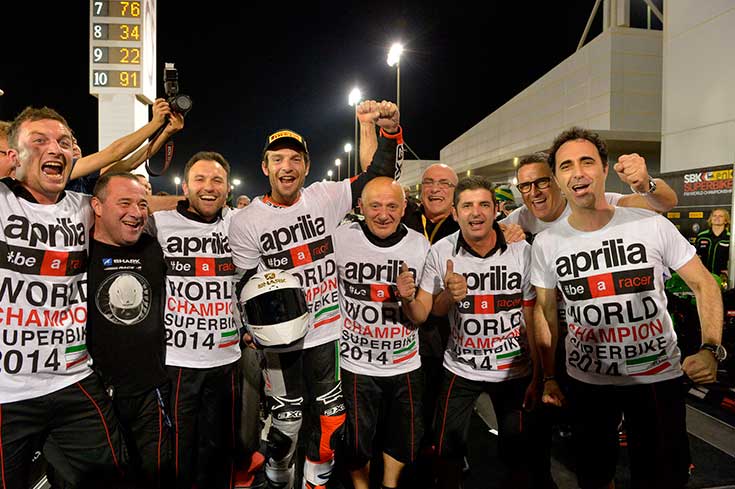 2.ApriliaRacing_Guintoli