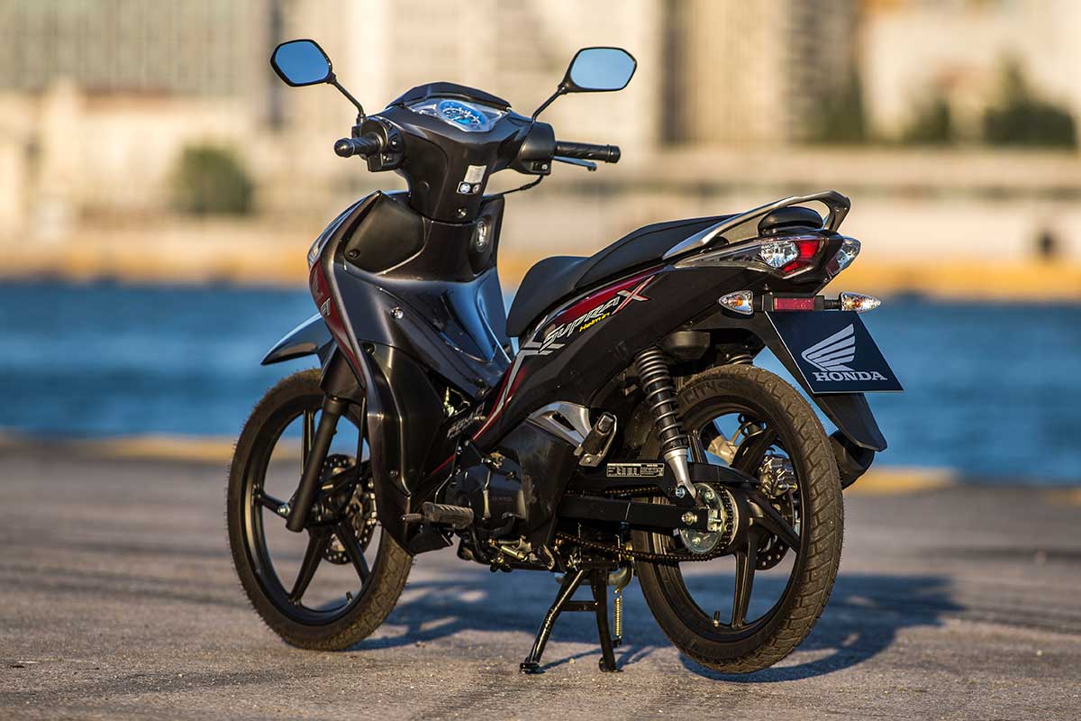 Honda-Supra-X-125-Helmin(13)