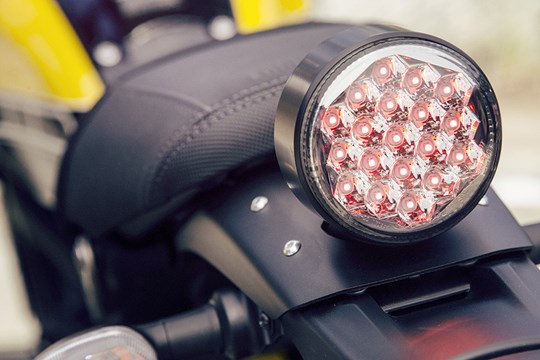 10XSR900