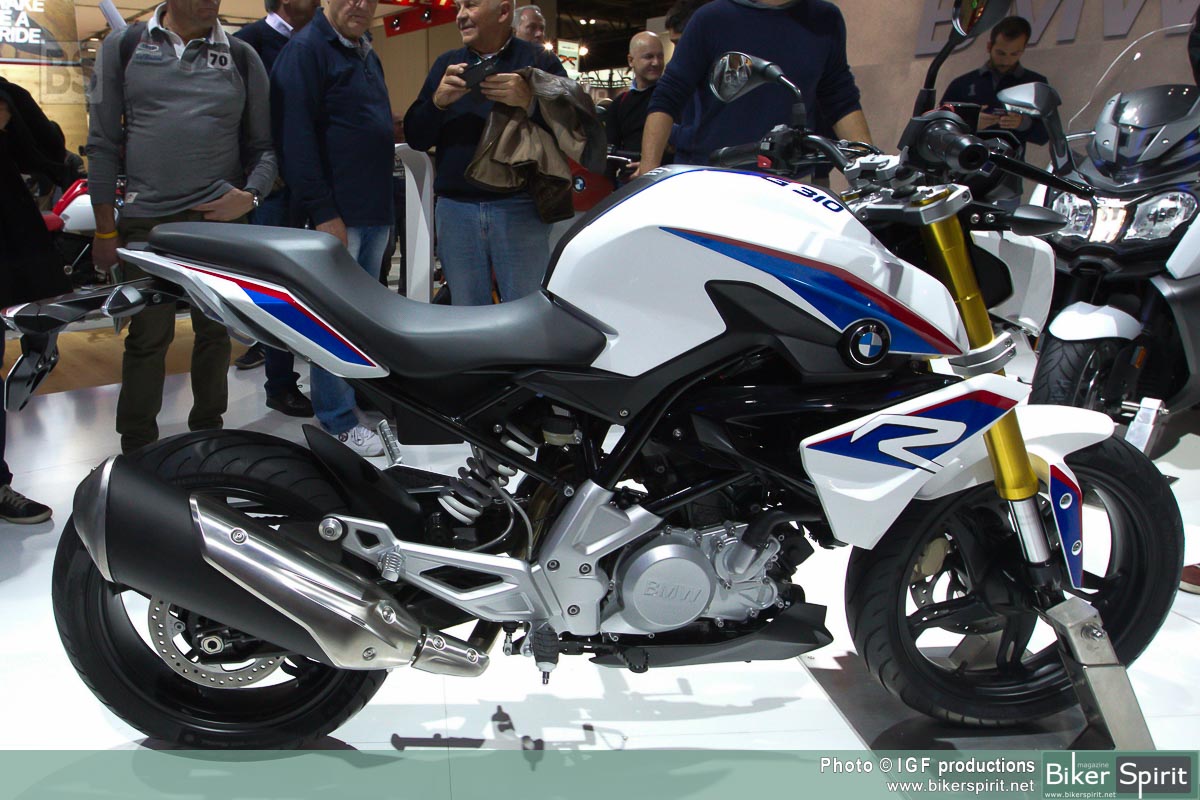 EICMA-2015-YAMAHA-mt10-27