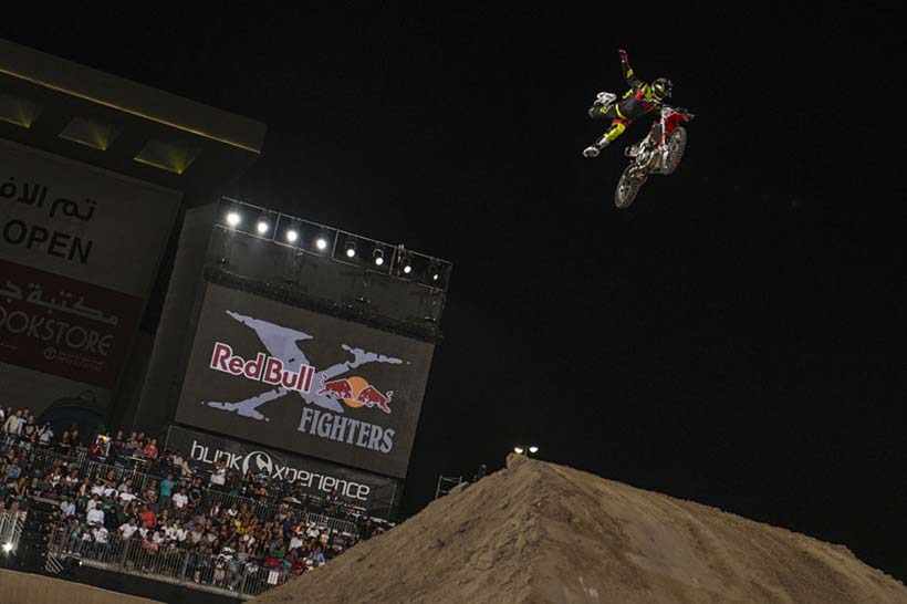 josh-sheehan-red-bull-x-fighters-abu-dhabi-2015