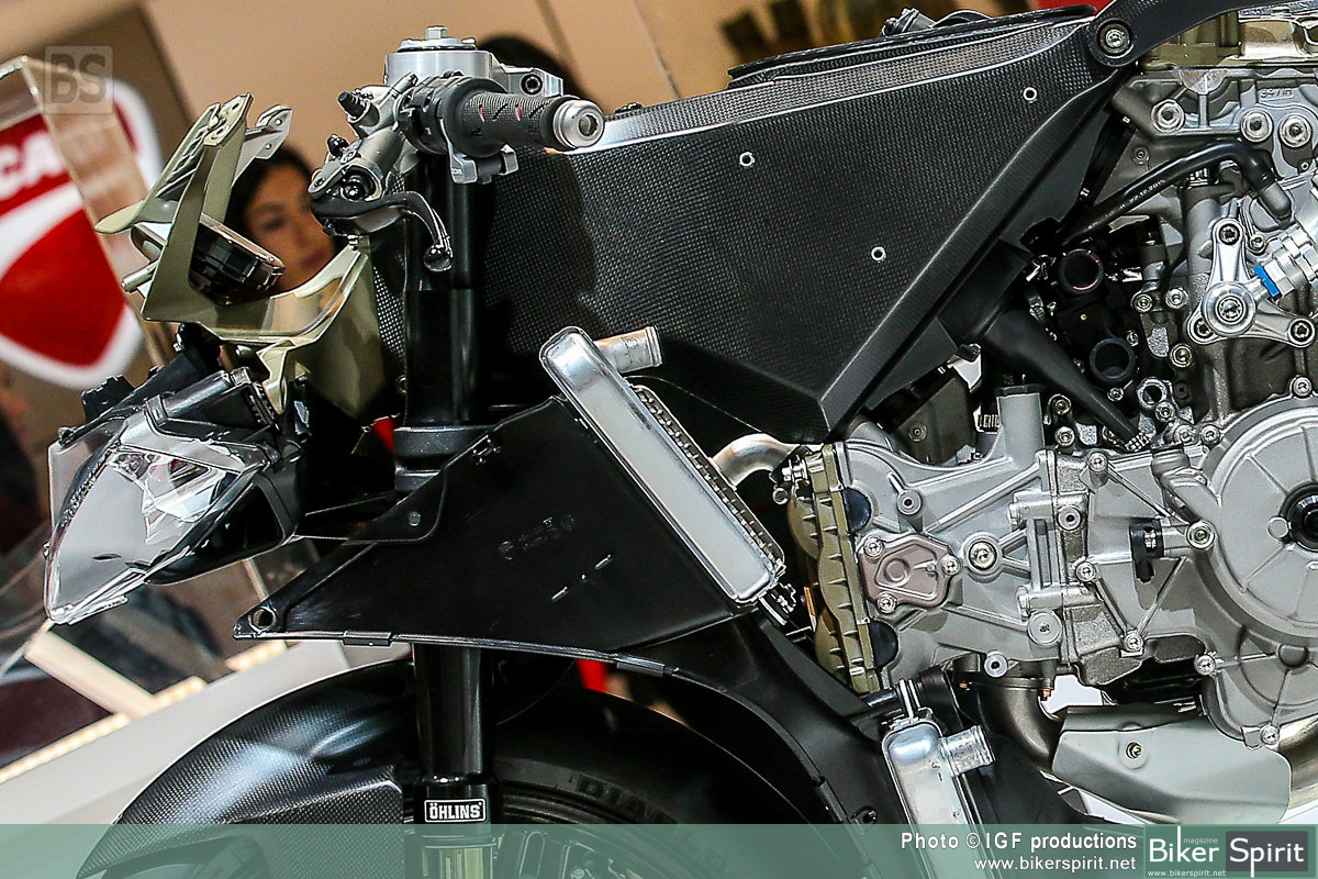 ducati_1299_superleggera_011